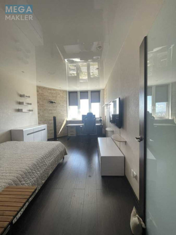 Продаж 3 кімнатної квартири (110/58/17), 22 пов. 36 пов. будинку, <a class="location-link" href="/kiev/" title="Недвижимость Київ">Київ</a>, <a class="location-link" href="/kiev/darnickij/" title="Недвижимость Дарницький район">Дарницький р-н</a>, Срібнокільська вул., 1 (изображение 5)