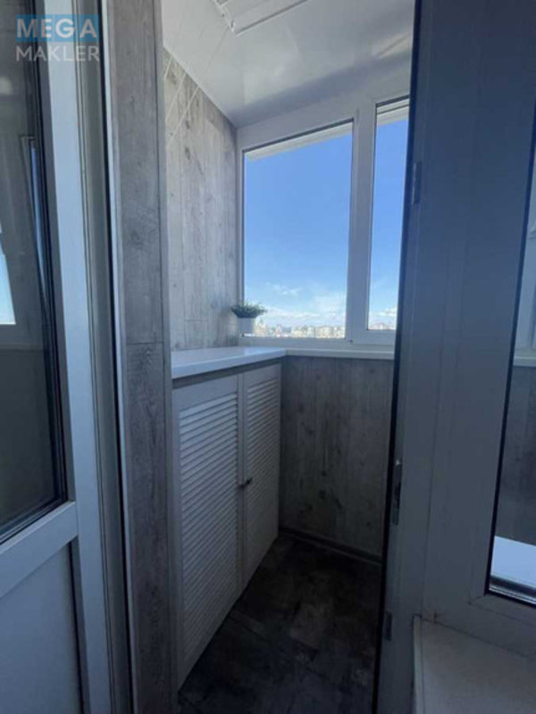 Продаж 3 кімнатної квартири (110/58/17), 22 пов. 36 пов. будинку, <a class="location-link" href="/kiev/" title="Недвижимость Київ">Київ</a>, <a class="location-link" href="/kiev/darnickij/" title="Недвижимость Дарницький район">Дарницький р-н</a>, Срібнокільська вул., 1 (изображение 14)