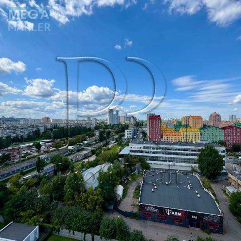 Продаж 3 кімнатної квартири (76/38/32), 14 пов. 16 пов. будинку, <a class="location-link" href="/kiev/" title="Недвижимость Київ">Київ</a>, <a class="location-link" href="/kiev/dneprovskij/" title="Недвижимость Дніпровський район">Дніпровський р-н</a>, Юрія Липи вулиця, 6А (изображение 5)