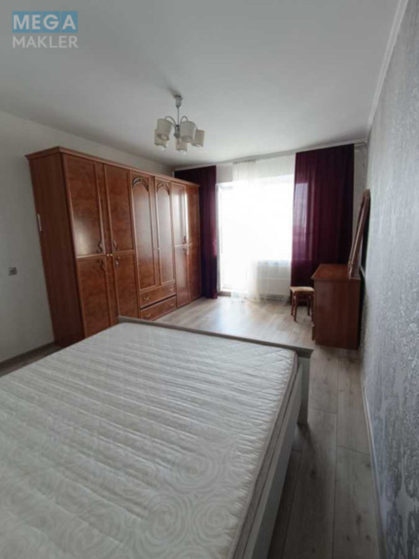 Оренда 1 кімнатної квартири, <a class="location-link" href="/kiev/" title="Недвижимость Київ">Київ</a>, <a class="location-link" href="/kiev/darnickij/" title="Недвижимость Дарницький район">Дарницький р-н</a>, Ревуцкого ул., 42б (изображение 4)
