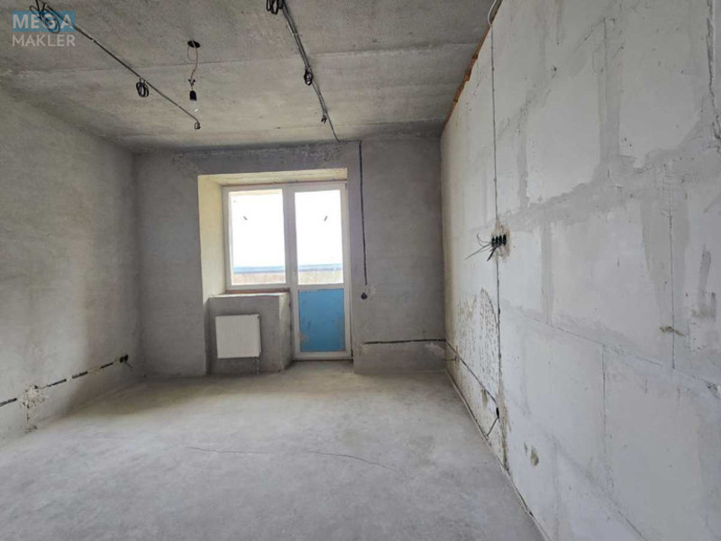 Продаж 3 кімнатної квартири (75/39/10), 13 пов. 20 пов. будинку, <a class="location-link" href="/kiev/" title="Недвижимость Київ">Київ</a>, <a class="location-link" href="/kiev/darnickij/" title="Недвижимость Дарницький район">Дарницький р-н</a>, Евгения Харченко ул., 47Б (изображение 9)