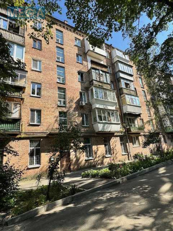 Продаж 2 кімнатної квартири (44,0/?/?), 2 пов. 5 пов. будинку, <a class="location-link" href="/kiev/" title="Недвижимость Київ">Київ</a>, <a class="location-link" href="/kiev/solomenskij/" title="Недвижимость Солом'янський район">Солом'янський р-н</a>, Повітрофлотський просп., 12 (изображение 8)