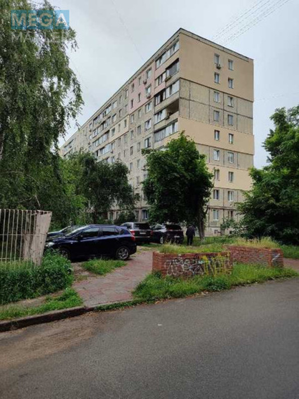 Продаж 3 кімнатної квартири (57,5/?/?), 1 пов. 9 пов. будинку, <a class="location-link" href="/kiev/" title="Недвижимость Київ">Київ</a>, <a class="location-link" href="/kiev/svyatoshinskij/" title="Недвижимость Святошинський район">Святошинський р-н</a>, Жмеринська вул., 16 (изображение 5)