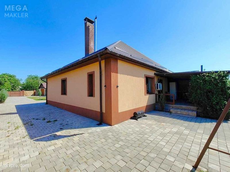 Продаж дома, 1 поверх, 111 кв.м, 4 кімнати, ділянка 17 соток, <a class="location-link" href="/podgorodnoe/" title="Недвижимость Підгородне">Підгородне</a>, Пісенна, 121 (изображение 2)
