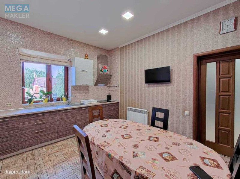 Продаж дома, 1 поверх, 111 кв.м, 4 кімнати, ділянка 17 соток, <a class="location-link" href="/podgorodnoe/" title="Недвижимость Підгородне">Підгородне</a>, Пісенна, 121 (изображение 6)