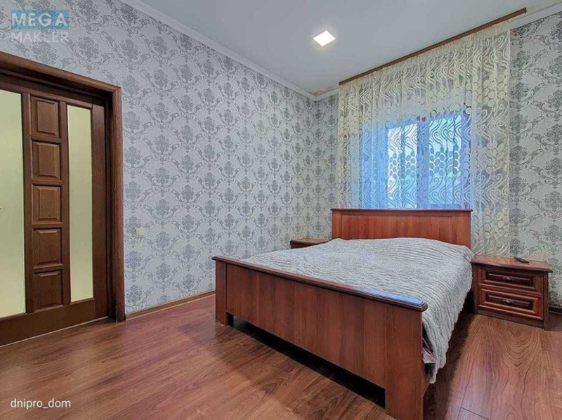 Продаж дома, 1 поверх, 111 кв.м, 4 кімнати, ділянка 17 соток, <a class="location-link" href="/podgorodnoe/" title="Недвижимость Підгородне">Підгородне</a>, Пісенна, 121 (изображение 10)