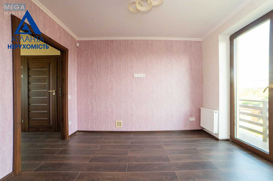 Продаж дома, 2&nbsp;поверху, 147,10&nbsp;кв.м, 4&nbsp;кімнати, ділянка 7&nbsp;соток, <a class="location-link" href="/strumovka/" title="Недвижимость Струмівка">Струмівка</a>, Кільцева, 287а (изображение 14)