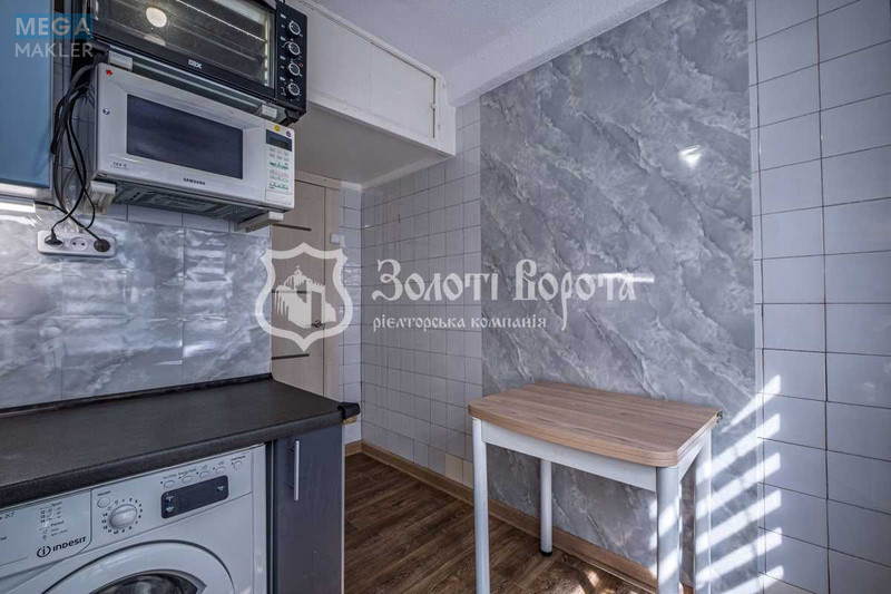 Продаж 1 кімнатної квартири (28/16/6), 1 пов. 5 пов. будинку, <a class="location-link" href="/kiev/" title="Недвижимость Київ">Київ</a>, <a class="location-link" href="/kiev/dneprovskij/" title="Недвижимость Дніпровський район">Дніпровський р-н</a>, Верховної Ради бульв., 26 (изображение 9)