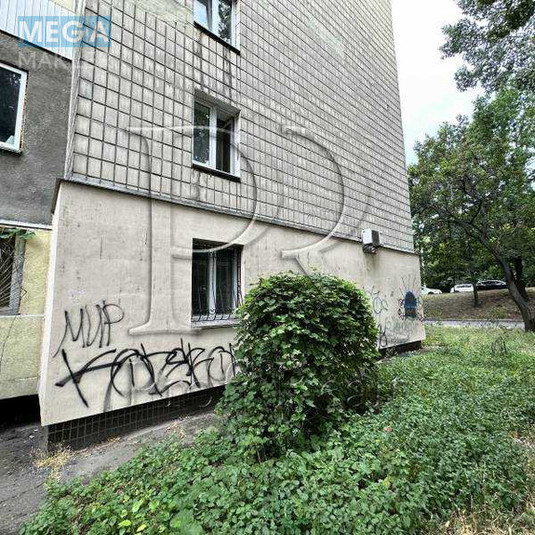 Продаж 2 кімнатної квартири (55/27/11), 1 пов. 12 пов. будинку, <a class="location-link" href="/kiev/" title="Недвижимость Київ">Київ</a>, <a class="location-link" href="/kiev/goloseevskij/" title="Недвижимость Голосіївський район">Голосіївський р-н</a>, Голосіївський проспект, 108к3 (изображение 17)