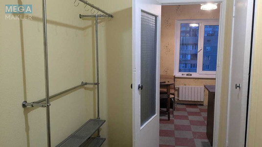 Продаж 3 кімнатної квартири (71/?/8), 9 пов. 9 пов. будинку, <a class="location-link" href="/kiev/" title="Недвижимость Київ">Київ</a>, <a class="location-link" href="/kiev/darnickij/" title="Недвижимость Дарницький район">Дарницький р-н</a>, Вірменська вул., 11 (изображение 9)