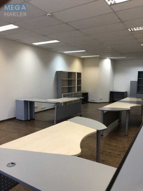 Продаж комерційної нерухомості, 630,70 кв.м, под офис, <a class="location-link" href="/kiev/" title="Недвижимость Київ">Київ</a>, <a class="location-link" href="/kiev/shevchenkovskij/" title="Недвижимость Шевченківський район">Шевченківський р-н</a>, Лукьяновская ул., 1 (изображение 6)