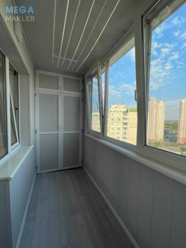 Оренда 2 кімнатної квартири, <a class="location-link" href="/kiev/" title="Недвижимость Київ">Київ</a>, <a class="location-link" href="/kiev/darnickij/" title="Недвижимость Дарницький район">Дарницький р-н</a>, Вишняковская ул., 13В (изображение 16)