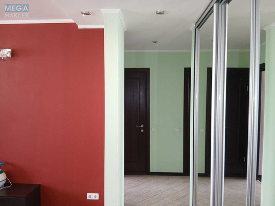 Оренда 3 кімнатної квартири, <a class="location-link" href="/kiev/" title="Недвижимость Київ">Київ</a>, <a class="location-link" href="/kiev/obolonskij/" title="Недвижимость Оболонський район">Оболонський р-н</a>, Оболонский просп., 36 (изображение 3)