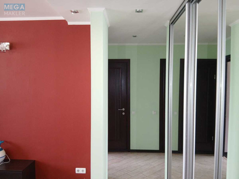 Оренда 3 кімнатної квартири, <a class="location-link" href="/kiev/" title="Недвижимость Київ">Київ</a>, <a class="location-link" href="/kiev/obolonskij/" title="Недвижимость Оболонський район">Оболонський р-н</a>, Оболонский просп., 36 (изображение 3)