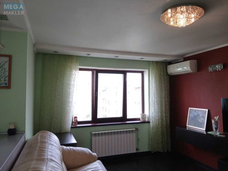 Оренда 3 кімнатної квартири, <a class="location-link" href="/kiev/" title="Недвижимость Київ">Київ</a>, <a class="location-link" href="/kiev/obolonskij/" title="Недвижимость Оболонський район">Оболонський р-н</a>, Оболонский просп., 36 (изображение 8)