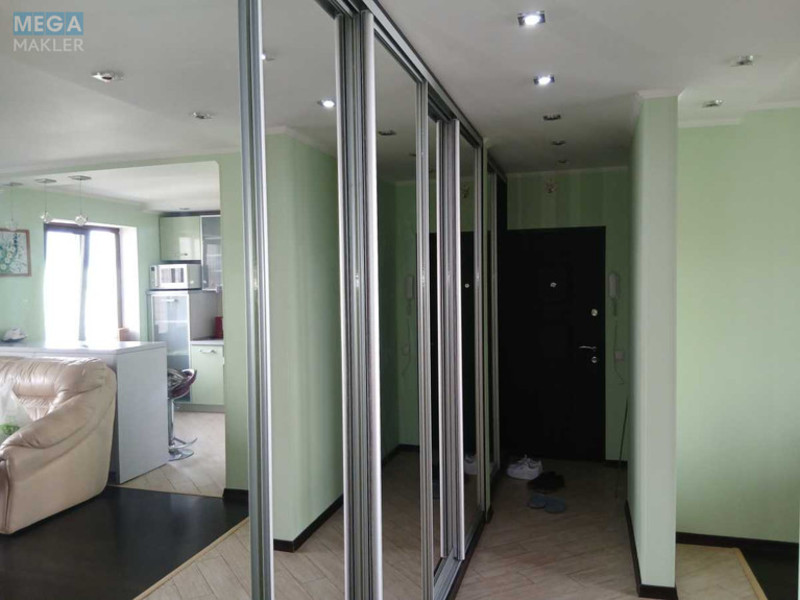 Оренда 3 кімнатної квартири, <a class="location-link" href="/kiev/" title="Недвижимость Київ">Київ</a>, <a class="location-link" href="/kiev/obolonskij/" title="Недвижимость Оболонський район">Оболонський р-н</a>, Оболонский просп., 36 (изображение 9)