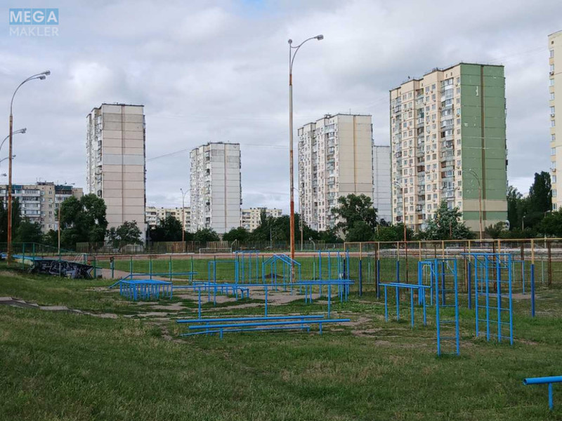 Оренда 3 кімнатної квартири, <a class="location-link" href="/kiev/" title="Недвижимость Київ">Київ</a>, <a class="location-link" href="/kiev/obolonskij/" title="Недвижимость Оболонський район">Оболонський р-н</a>, Оболонский просп., 36 (изображение 21)