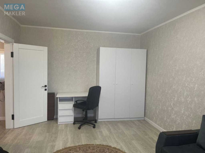 Оренда 1 кімнатної квартири, <a class="location-link" href="/kiev/" title="Недвижимость Київ">Київ</a>, <a class="location-link" href="/kiev/dneprovskij/" title="Недвижимость Дніпровський район">Дніпровський р-н</a>, Райдужна вул., 37 (изображение 2)