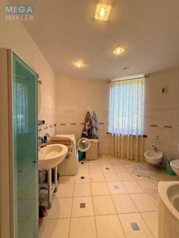 Продаж дома, 2 поверху, 330 кв.м, 5 кімнат, ділянка 24 сотки, <a class="location-link" href="/dneprodzerzhinsk/" title="Недвижимость Кам'янське">Каменское</a>, Днепростроевская (изображение 16)