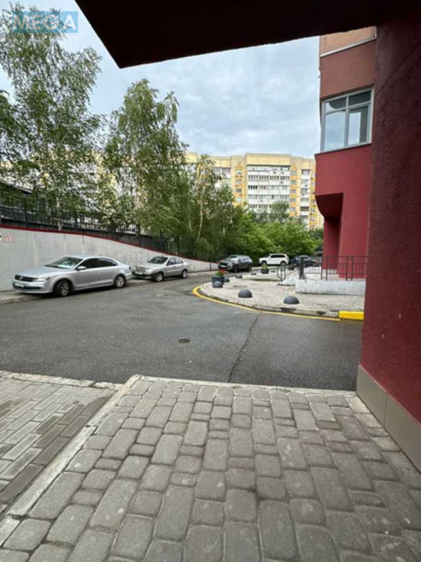 Продаж комерційної нерухомості, 212&nbsp;кв.м, под офис, <a class="location-link" href="/kiev/" title="Недвижимость Київ">Київ</a>, <a class="location-link" href="/kiev/solomenskij/" title="Недвижимость Солом'янський район">Солом'янський р-н</a>, Эрнста ул., 16В (изображение 21)