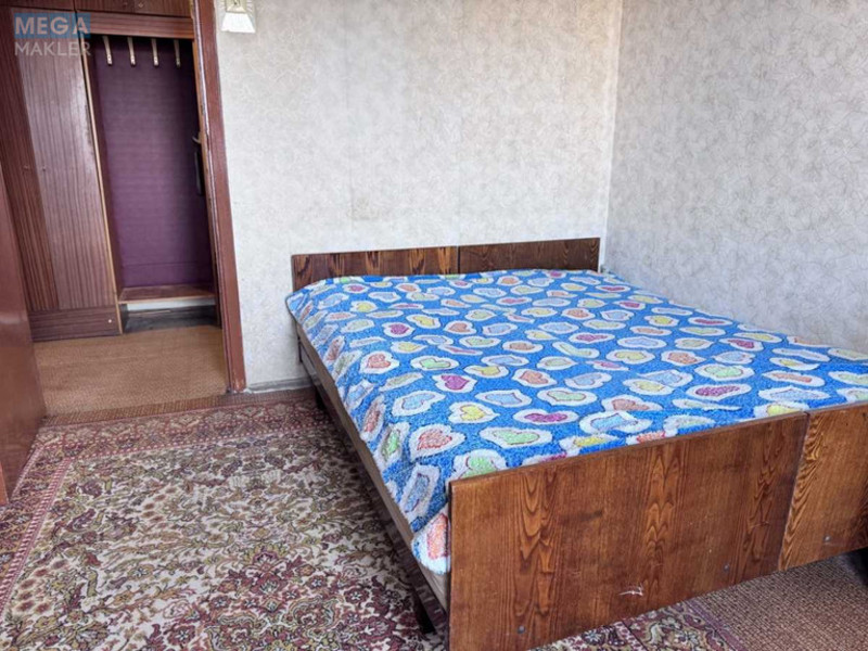 Оренда 2 кімнатної квартири, <a class="location-link" href="/kiev/" title="Недвижимость Київ">Київ</a>, <a class="location-link" href="/kiev/desnyanskij/" title="Недвижимость Деснянський район">Деснянський р-н</a>, Владимира Маяковского просп., 38/10 (изображение 4)