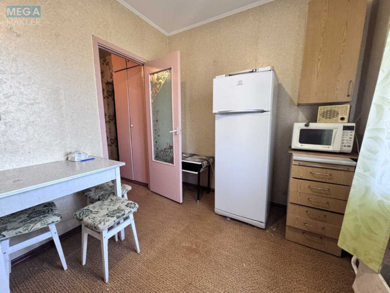 Оренда 2 кімнатної квартири, <a class="location-link" href="/kiev/" title="Недвижимость Київ">Київ</a>, <a class="location-link" href="/kiev/desnyanskij/" title="Недвижимость Деснянський район">Деснянський р-н</a>, Владимира Маяковского просп., 38/10 (изображение 6)