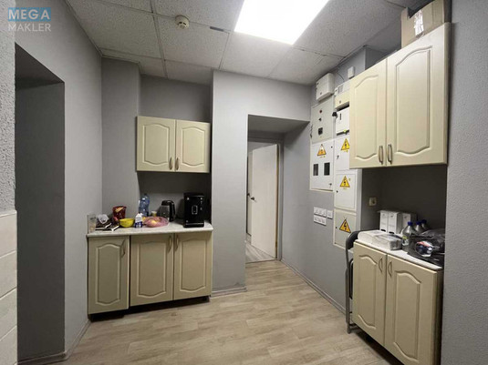 Продаж комерційної нерухомості, 162,20&nbsp;кв.м, <a class="location-link" href="/kiev/" title="Недвижимость Київ">Київ</a>, <a class="location-link" href="/kiev/obolonskij/" title="Недвижимость Оболонський район">Оболонський р-н</a>, Героїв Сталінграду просп., 10А (изображение 7)