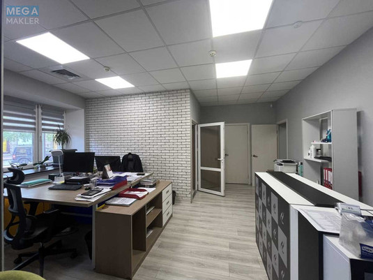 Продаж комерційної нерухомості, 162,20&nbsp;кв.м, <a class="location-link" href="/kiev/" title="Недвижимость Київ">Київ</a>, <a class="location-link" href="/kiev/obolonskij/" title="Недвижимость Оболонський район">Оболонський р-н</a>, Героїв Сталінграду просп., 10А (изображение 11)