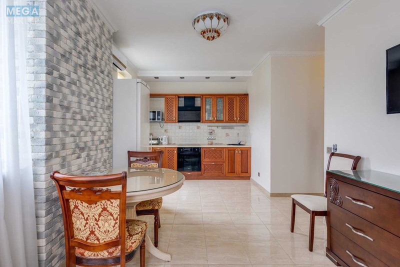 Оренда 1 кімнатної квартири, <a class="location-link" href="/kiev/" title="Недвижимость Київ">Київ</a>, <a class="location-link" href="/kiev/goloseevskij/" title="Недвижимость Голосіївський район">Голосіївський р-н</a>, Феодосійська вул., 3в (изображение 4)