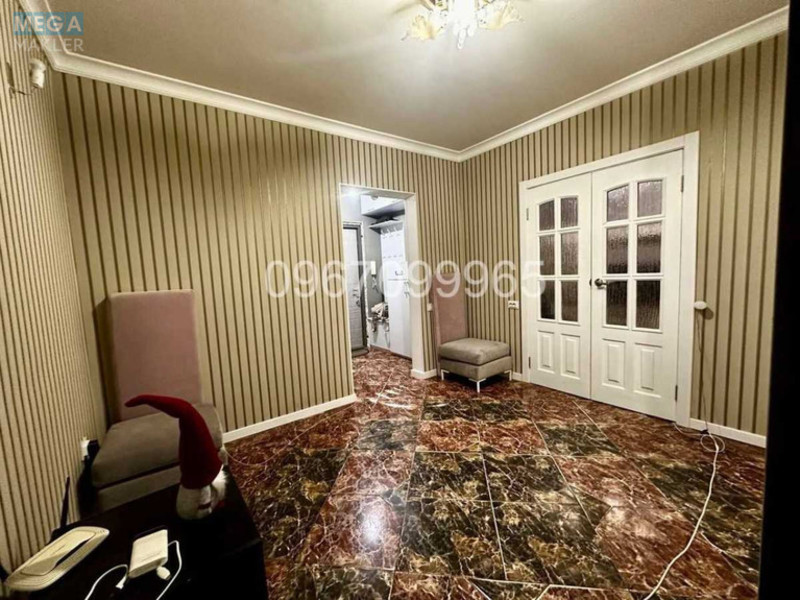 Продаж 3 кімнатної квартири (84/46/15), 4 пов. 16 пов. будинку, <a class="location-link" href="/kiev/" title="Недвижимость Київ">Київ</a>, <a class="location-link" href="/kiev/darnickij/" title="Недвижимость Дарницький район">Дарницький р-н</a>, Ревуцького вул., 36/2 (изображение 7)