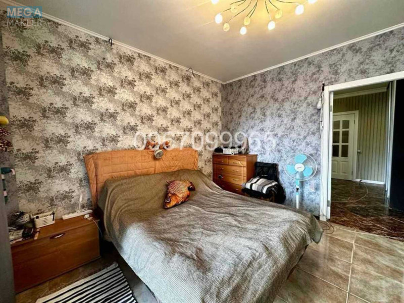 Продаж 3 кімнатної квартири (84/46/15), 4 пов. 16 пов. будинку, <a class="location-link" href="/kiev/" title="Недвижимость Київ">Київ</a>, <a class="location-link" href="/kiev/darnickij/" title="Недвижимость Дарницький район">Дарницький р-н</a>, Ревуцького вул., 36/2 (изображение 15)