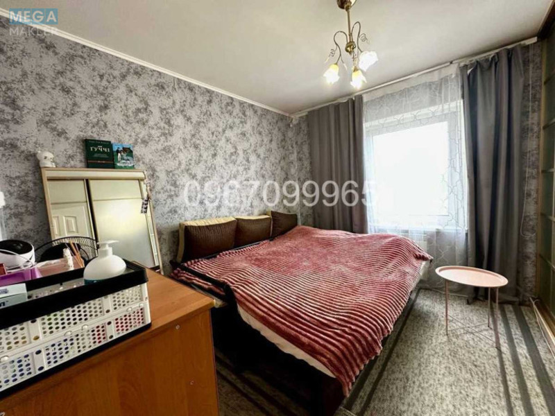 Продаж 3 кімнатної квартири (84/46/15), 4 пов. 16 пов. будинку, <a class="location-link" href="/kiev/" title="Недвижимость Київ">Київ</a>, <a class="location-link" href="/kiev/darnickij/" title="Недвижимость Дарницький район">Дарницький р-н</a>, Ревуцького вул., 36/2 (изображение 25)