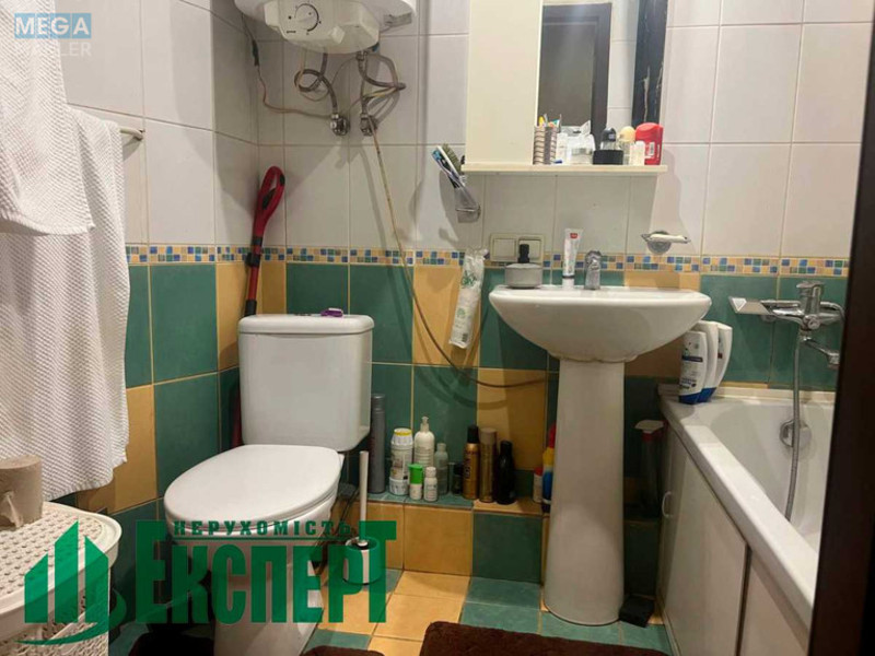 Продаж 3 кімнатної квартири (65/43/7), 11 пов. 12 пов. будинку, <a class="location-link" href="/kharkov/" title="Недвижимость Харків">Харків</a>, <a class="location-link" href="/kharkov/moskovskij/" title="Недвижимость Московський район">Московський р-н</a>, Валентинівська, 20 (изображение 8)
