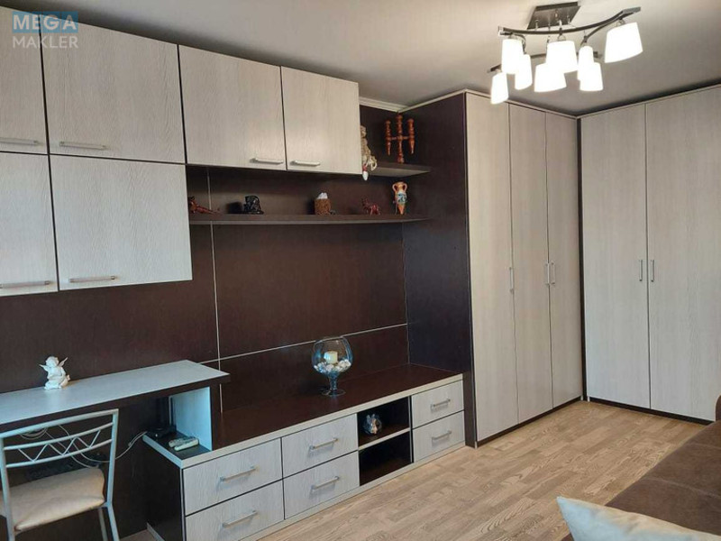 Оренда 1 кімнатної квартири, <a class="location-link" href="/kiev/" title="Недвижимость Київ">Київ</a>, <a class="location-link" href="/kiev/podolskij/" title="Недвижимость Подільський район">Подільський р-н</a>, Свободы просп., 30 (изображение 2)