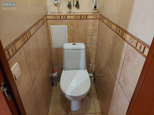 Оренда 1 кімнатної квартири, <a class="location-link" href="/kiev/" title="Недвижимость Київ">Київ</a>, <a class="location-link" href="/kiev/podolskij/" title="Недвижимость Подільський район">Подільський р-н</a>, Свободы просп., 30 (изображение 8)