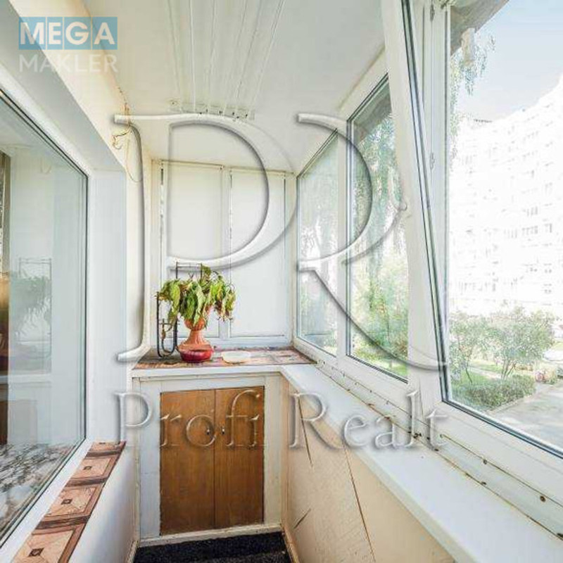 Продаж 3 кімнатної квартири (60/42/9), 2 пов. 5 пов. будинку, <a class="location-link" href="/petrovskoe-selo-kv-kievo-svyatoshinskij-rajon/" title="Недвижимость Петрівське">Петрівське</a>, Володимирська вулиця, 2Б (изображение 4)