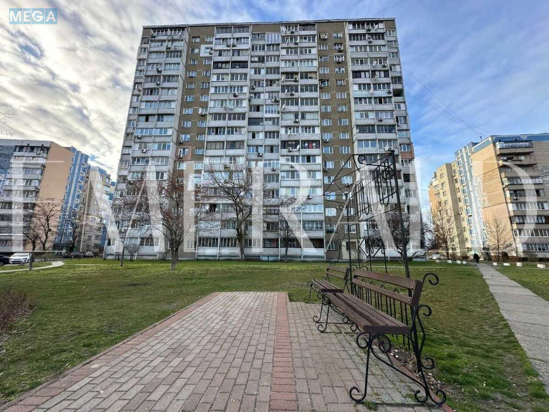 Продаж 3 кімнатної квартири (75,7/41,9/8,5), 6 пов. 16 пов. будинку, <a class="location-link" href="/kiev/" title="Недвижимость Київ">Київ</a>, <a class="location-link" href="/kiev/desnyanskij/" title="Недвижимость Деснянський район">Деснянський р-н</a>, Владимира Маяковского просп., 23 (изображение 6)