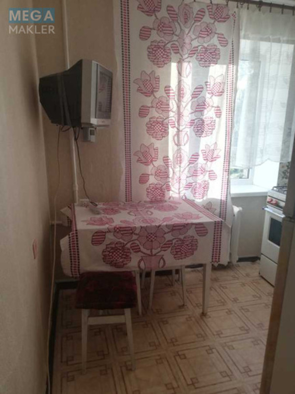 Продаж 1 кімнатної квартири (30/17/6), 3 пов. 5 пов. будинку, <a class="location-link" href="/kiev/" title="Недвижимость Київ">Київ</a>, <a class="location-link" href="/kiev/dneprovskij/" title="Недвижимость Дніпровський район">Дніпровський р-н</a>, Тампере вул., 12 (изображение 6)