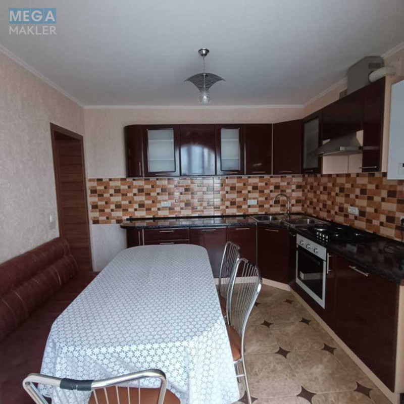 Оренда 2 кімнатної квартири, <a class="location-link" href="/petropavlovskaya-borshagovka/" title="Недвижимость Петропавлівська Борщагівка">Петропавлівська Борщагівка</a>, миру, 11 (изображение 3)