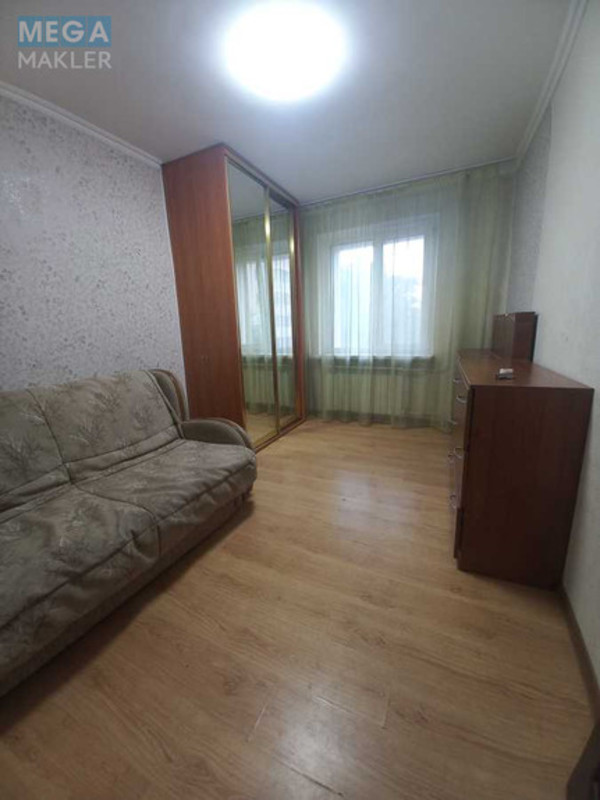 Продаж 3 кімнатної квартири (67,1/40/8,4), 2 пов. 14 пов. будинку, <a class="location-link" href="/brovary/" title="Недвижимость Бровари">Бровари</a>, Грушевського, 13 (изображение 2)