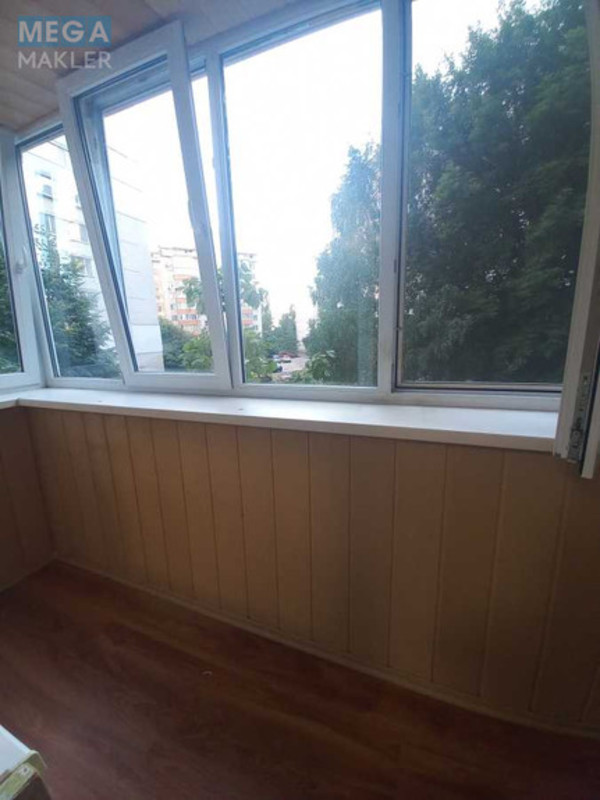 Продаж 3 кімнатної квартири (67,1/40/8,4), 2 пов. 14 пов. будинку, <a class="location-link" href="/brovary/" title="Недвижимость Бровари">Бровари</a>, Грушевського, 13 (изображение 6)