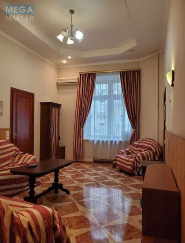 Оренда 3 кімнатної квартири, <a class="location-link" href="/kiev/" title="Недвижимость Київ">Київ</a>, <a class="location-link" href="/kiev/shevchenkovskij/" title="Недвижимость Шевченківський район">Шевченківський р-н</a>, Богдана Хмельницького вул., 32 (изображение 2)