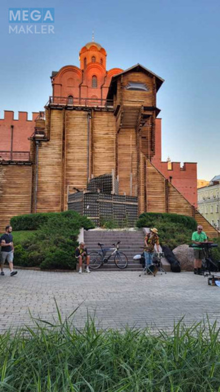 Оренда 3 кімнатної квартири, <a class="location-link" href="/kiev/" title="Недвижимость Київ">Київ</a>, <a class="location-link" href="/kiev/shevchenkovskij/" title="Недвижимость Шевченківський район">Шевченківський р-н</a>, Богдана Хмельницького вул., 32 (изображение 19)