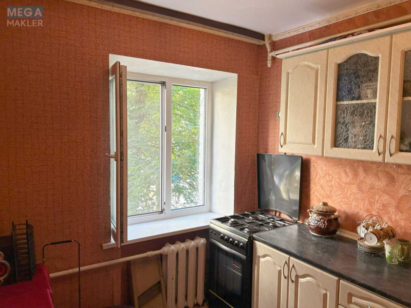 Продаж 1 кімнатної квартири (32/17/7), 2 пов. 5 пов. будинку, <a class="location-link" href="/kiev/" title="Недвижимость Київ">Київ</a>, <a class="location-link" href="/kiev/darnickij/" title="Недвижимость Дарницький район">Дарницький р-н</a>, Юрія Пасхаліна вул., 16 (изображение 5)