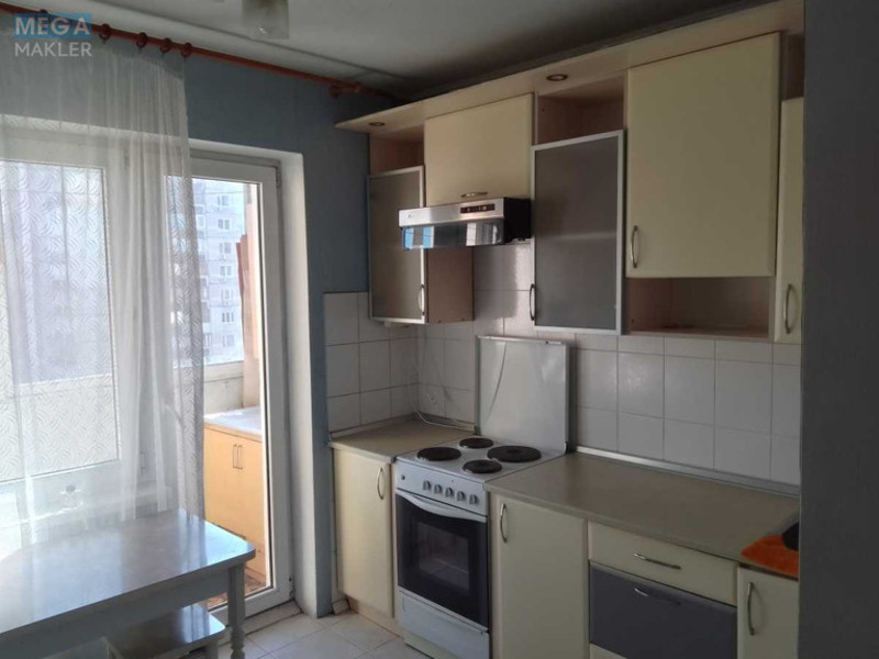Оренда 2 кімнатної квартири, <a class="location-link" href="/kiev/" title="Недвижимость Київ">Київ</a>, <a class="location-link" href="/kiev/shevchenkovskij/" title="Недвижимость Шевченківський район">Шевченківський р-н</a>, Вячеслава Чорновола вул., 10 (изображение 5)