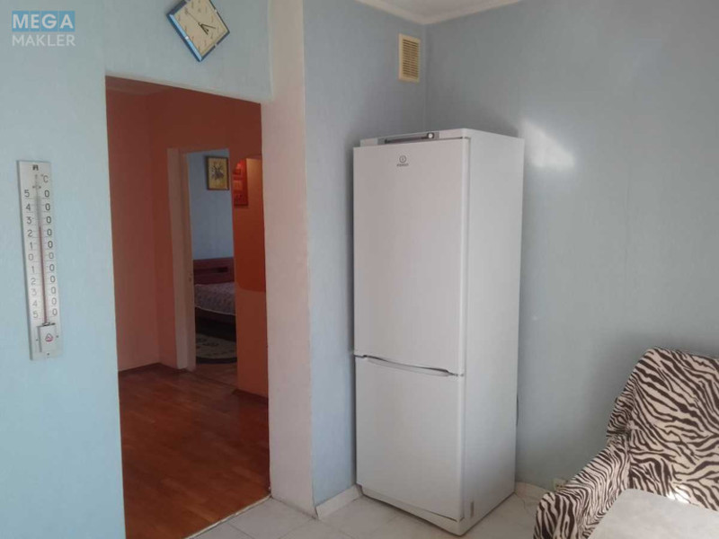 Оренда 2 кімнатної квартири, <a class="location-link" href="/kiev/" title="Недвижимость Київ">Київ</a>, <a class="location-link" href="/kiev/shevchenkovskij/" title="Недвижимость Шевченківський район">Шевченківський р-н</a>, Вячеслава Чорновола вул., 10 (изображение 11)