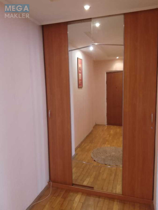 Оренда 2 кімнатної квартири, <a class="location-link" href="/kiev/" title="Недвижимость Київ">Київ</a>, <a class="location-link" href="/kiev/shevchenkovskij/" title="Недвижимость Шевченківський район">Шевченківський р-н</a>, Вячеслава Чорновола вул., 10 (изображение 16)