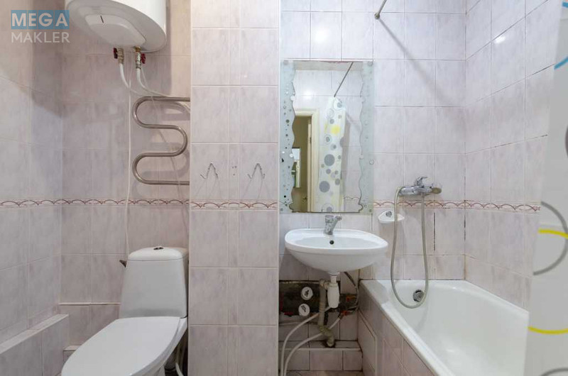 Оренда 2 кімнатної квартири, <a class="location-link" href="/kiev/" title="Недвижимость Київ">Київ</a>, <a class="location-link" href="/kiev/goloseevskij/" title="Недвижимость Голосіївський район">Голосіївський р-н</a>, Велика Васильківська вул., 112 (изображение 19)