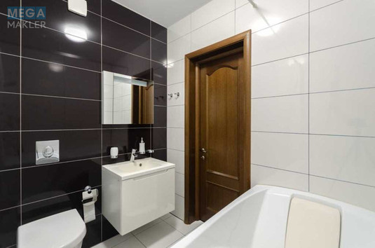 Оренда 3 кімнатної квартири, <a class="location-link" href="/kiev/" title="Недвижимость Київ">Київ</a>, <a class="location-link" href="/kiev/goloseevskij/" title="Недвижимость Голосіївський район">Голосіївський р-н</a>, Голосіївська вул., 13б (изображение 18)