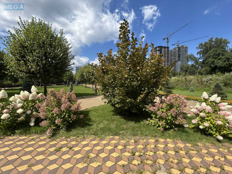 Оренда 3 кімнатної квартири, <a class="location-link" href="/kiev/" title="Недвижимость Київ">Київ</a>, <a class="location-link" href="/kiev/goloseevskij/" title="Недвижимость Голосіївський район">Голосіївський р-н</a>, Павла Грабовського пров., 11 (изображение 19)